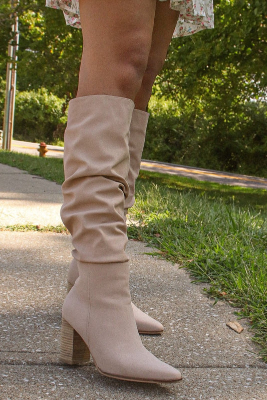 Brietta Slouchy Boots Blush