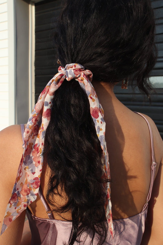 Lila Scrunchie