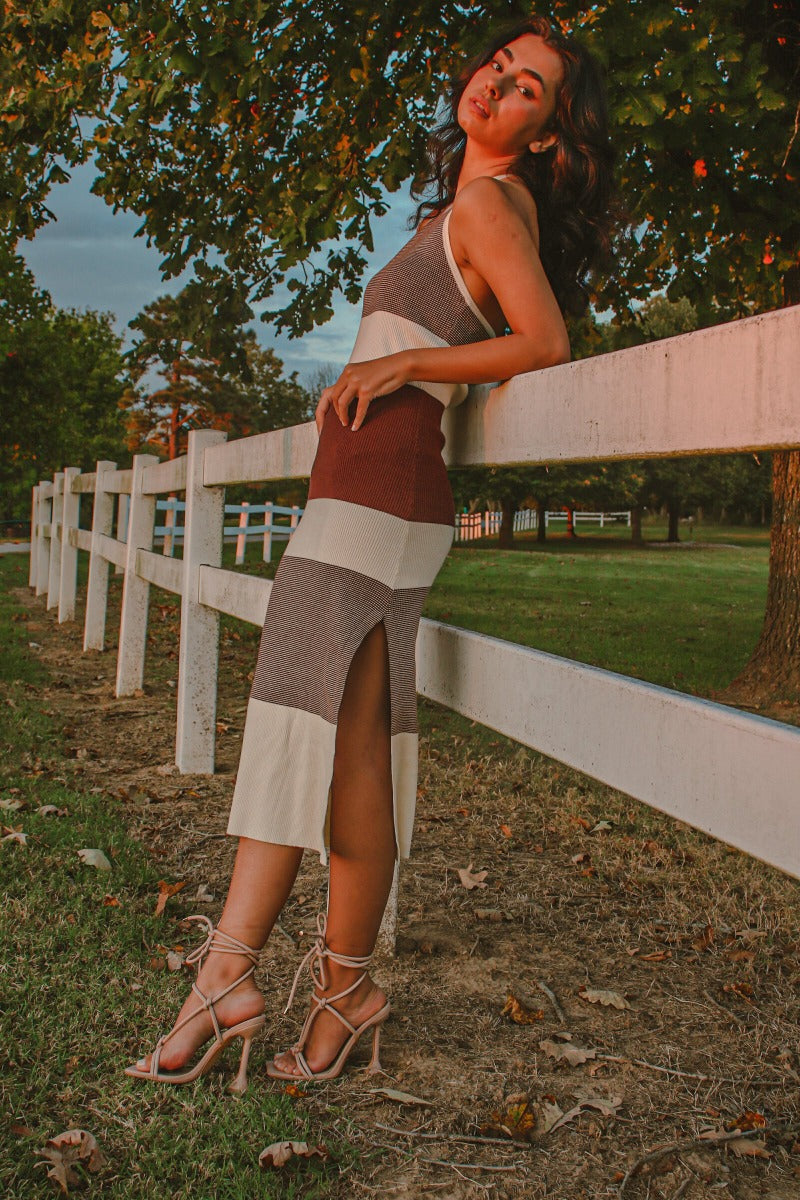 champagne knit dress Pullover Sweater & Pleated Dress Sets In Tan