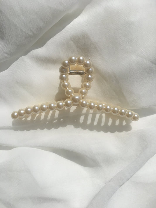 Pearl Single Layer Hair Clip