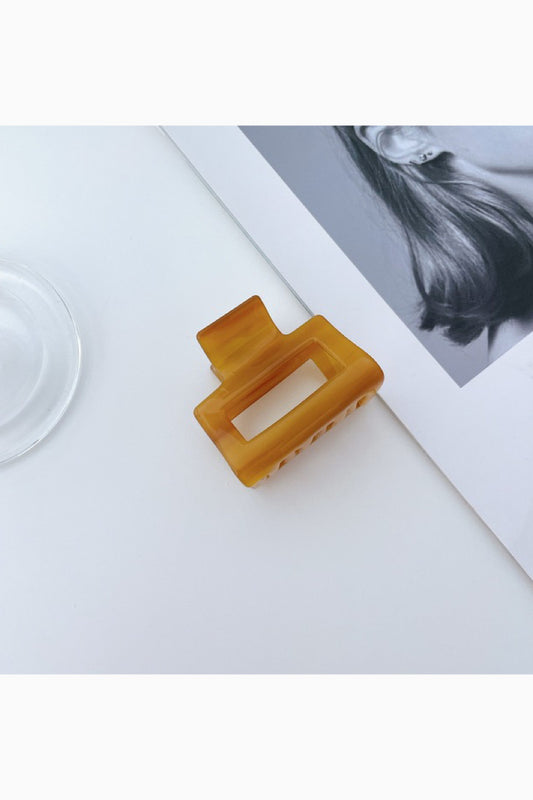 Ivy Hair Clip Camel